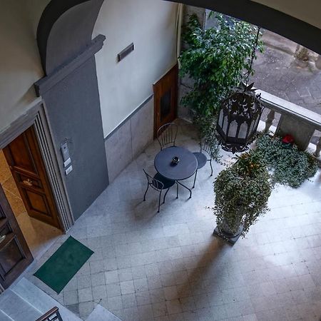 Dimora Donna Elena Bed and Breakfast Napoli Eksteriør billede