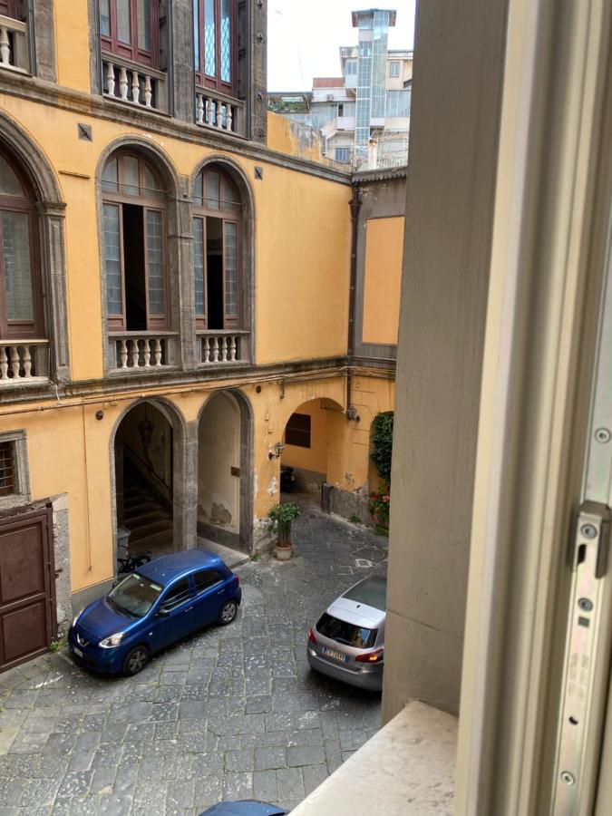 Dimora Donna Elena Bed and Breakfast Napoli Eksteriør billede