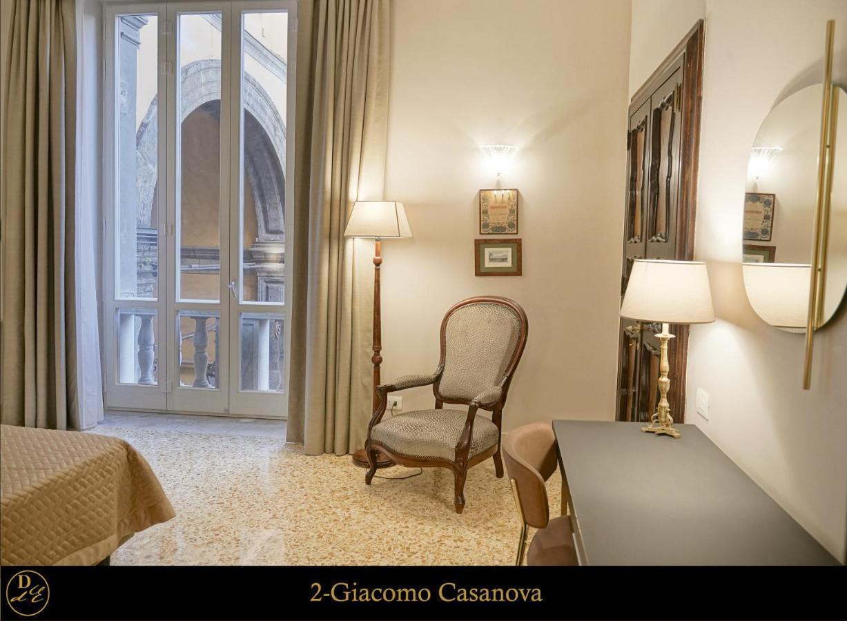 Dimora Donna Elena Bed and Breakfast Napoli Eksteriør billede