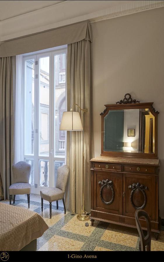 Dimora Donna Elena Bed and Breakfast Napoli Eksteriør billede